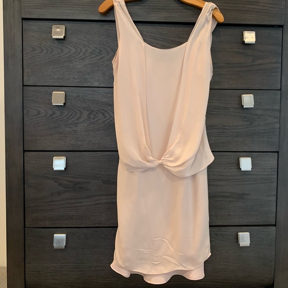 BCBGMaxAzria Beautiful Draped Silky Dress💕 - Picture 4 of 4